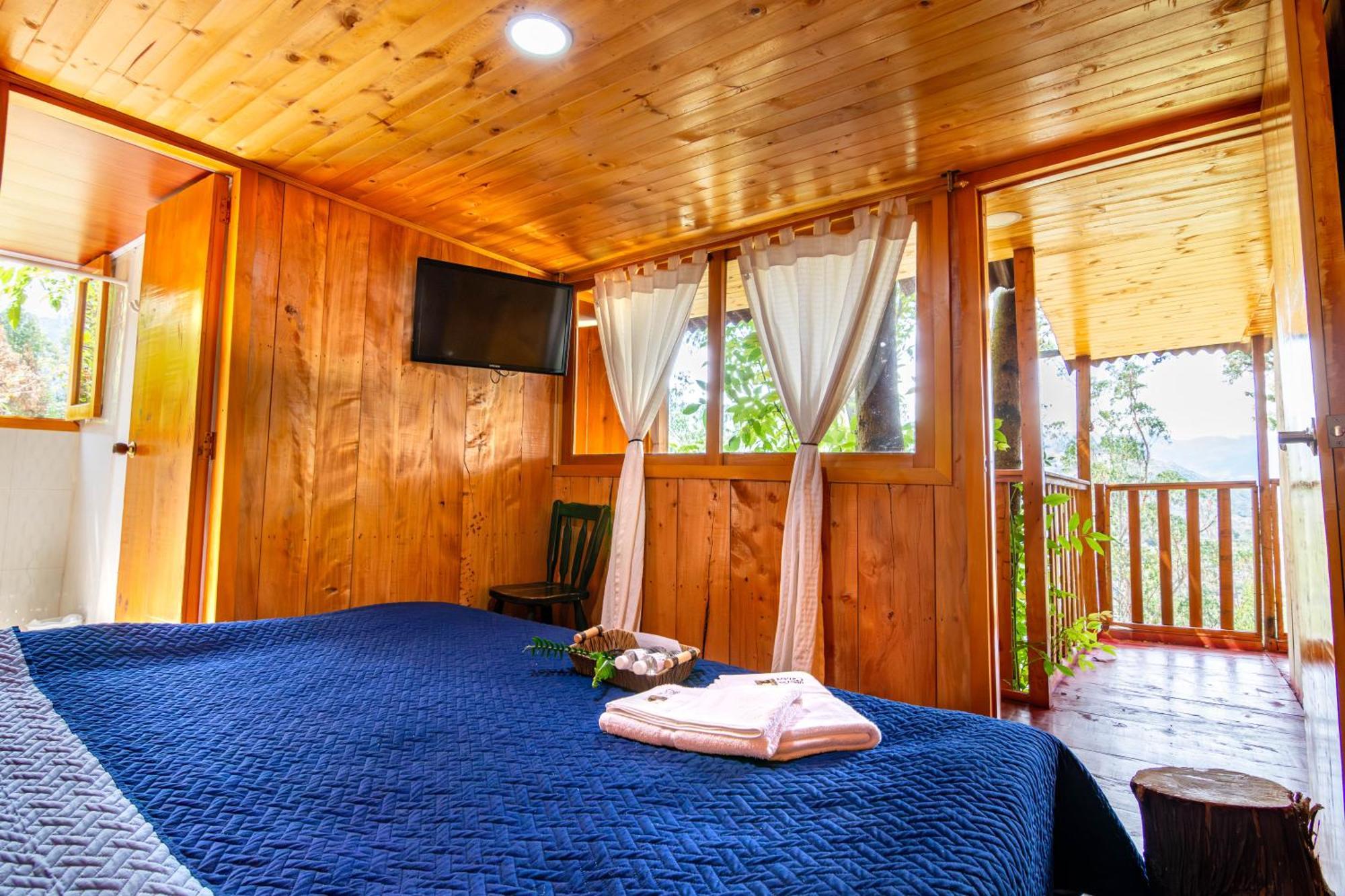 Hotel Casa Del Colibri Guican 外观 照片