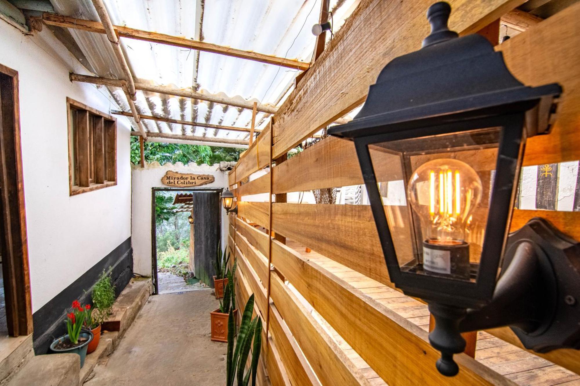 Hotel Casa Del Colibri Guican 外观 照片